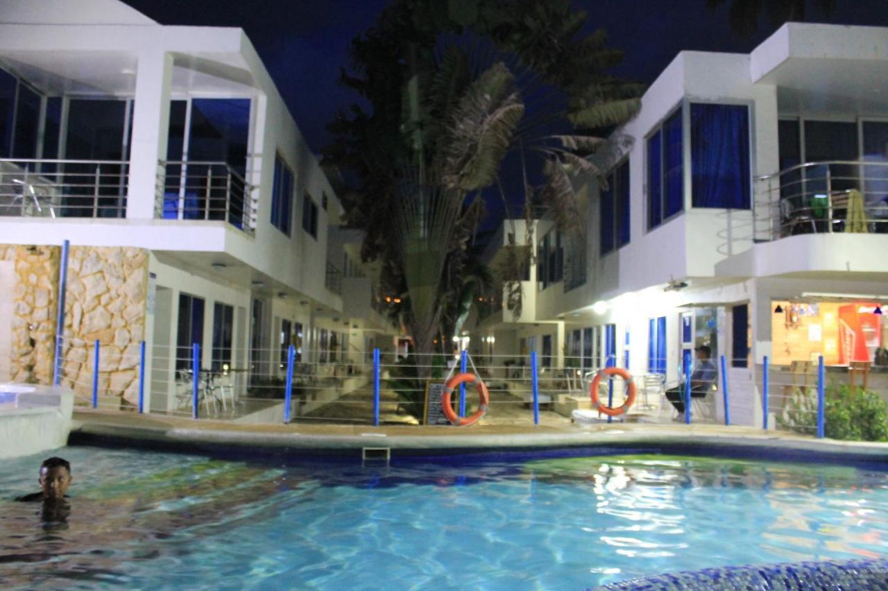 Hotel Portoalegre Ковеньяс Экстерьер фото