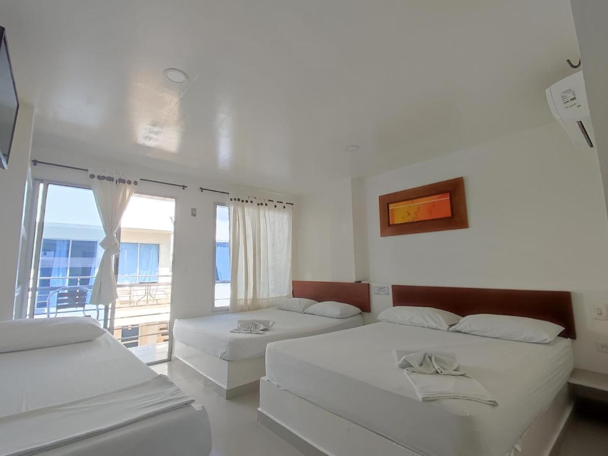 Hotel Portoalegre Ковеньяс Экстерьер фото