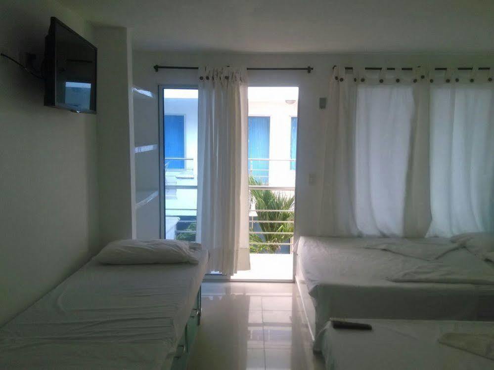 Hotel Portoalegre Ковеньяс Экстерьер фото