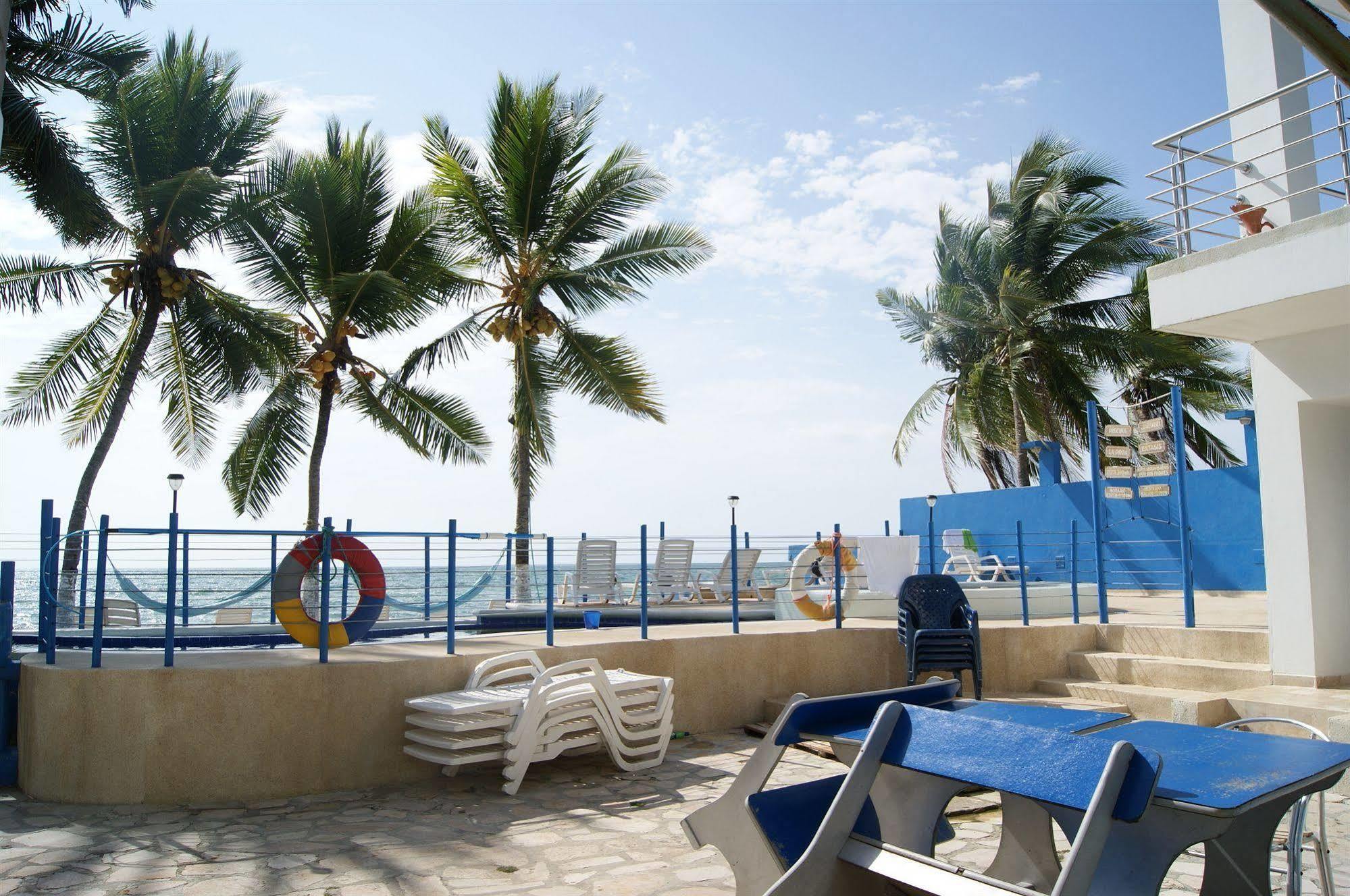 Hotel Portoalegre Ковеньяс Экстерьер фото